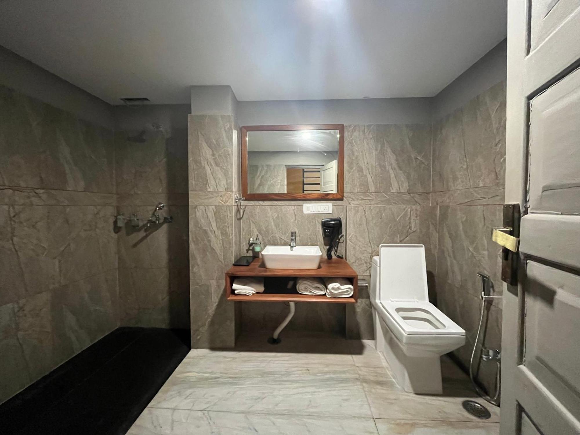 Nkaasa Hotel Personal Suites Raxaul Kültér fotó